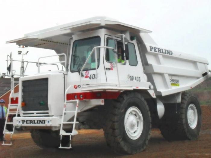Perlini DP 405 WD Specifications & Technical Data (20042016) LECTURA