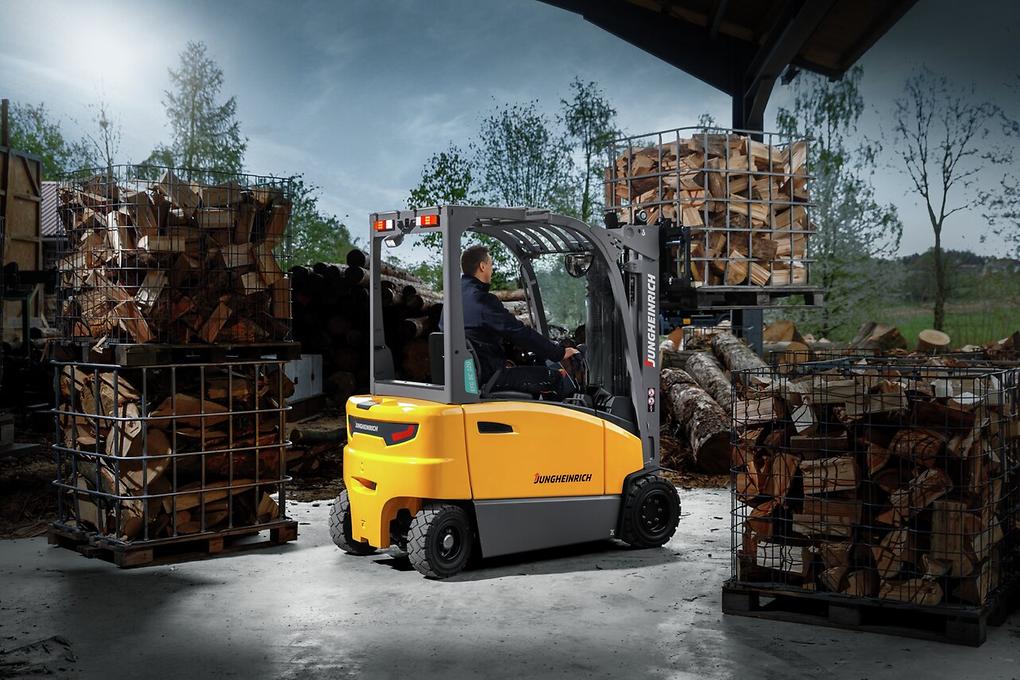 Jungheinrich EFG BC 325 electric forklift specs (2022 2024) Lift trucks LECTURA Specs