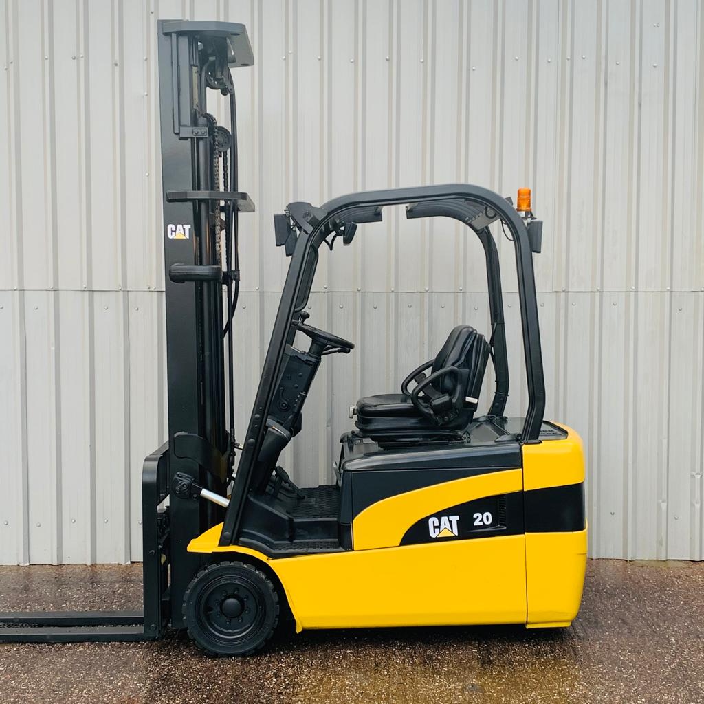 Caterpillar EP20N T electric forklift specs & dimensions