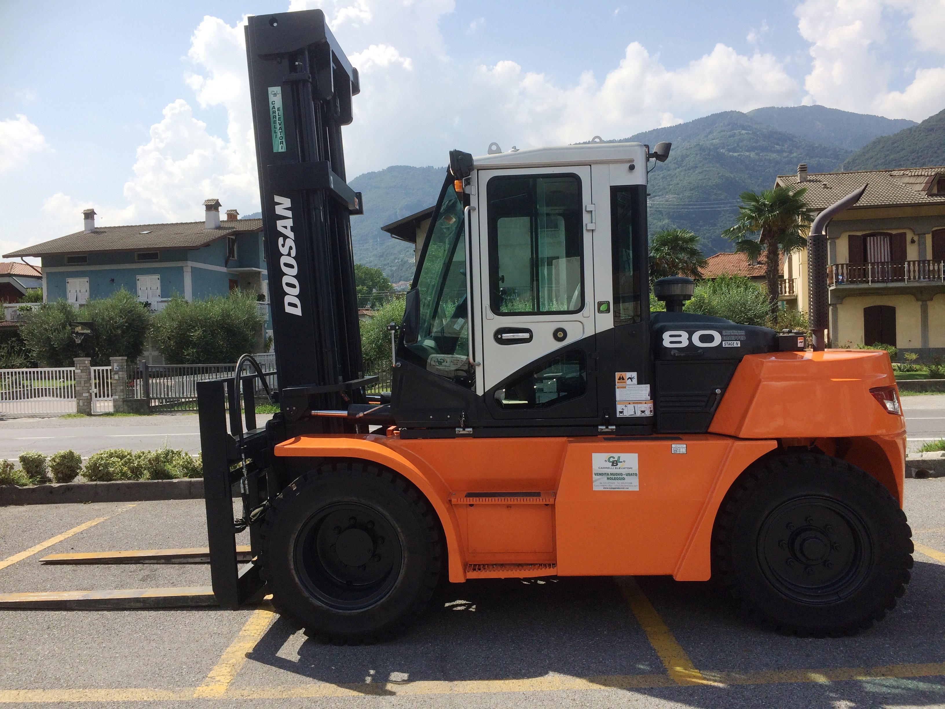 Doosan D80s