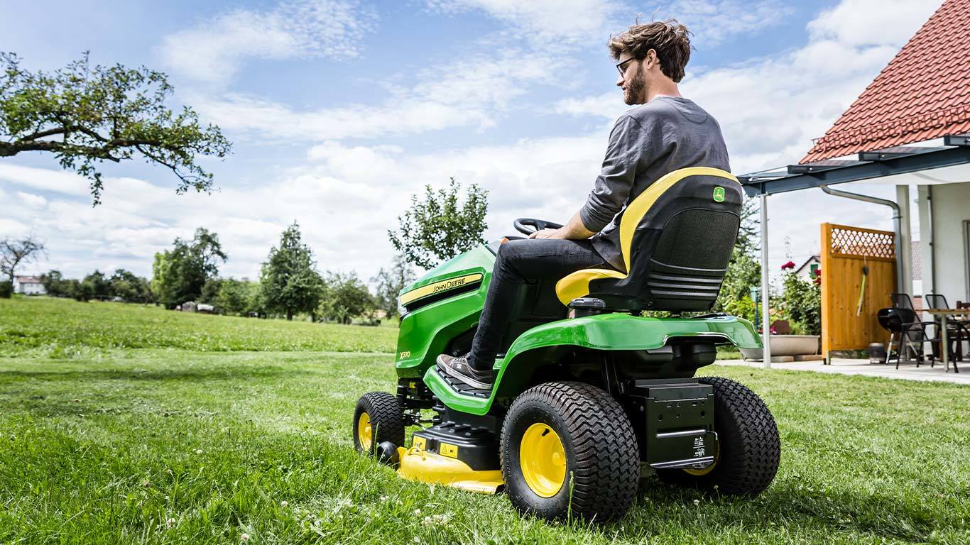 John Deere X370 Lawn Tractor (2021 2024) Specifications LECTURA Specs