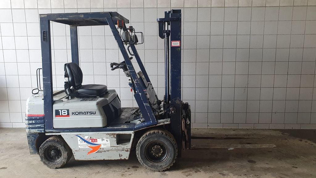 N.komatsu プロフご確認下さい Komatsu D61PX-12 Specifications & Technical Data (2000-2004