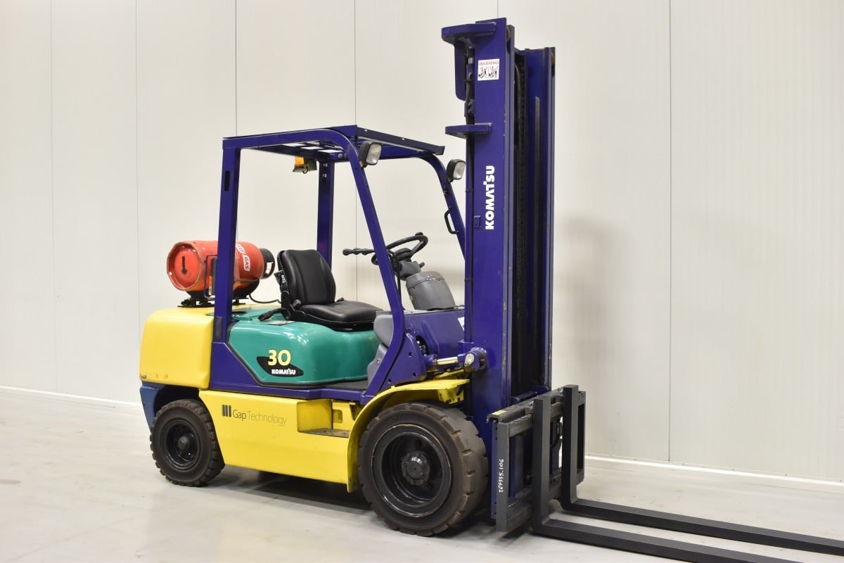 Komaさん専用 Komatsu FG 30 HT 14 LPG forklift specs & dimensions (2000
