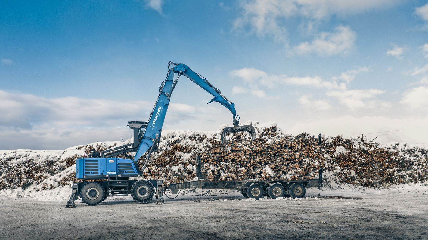 FUCHS-TEREX MHL 350 Loading machine with multiple clamshell