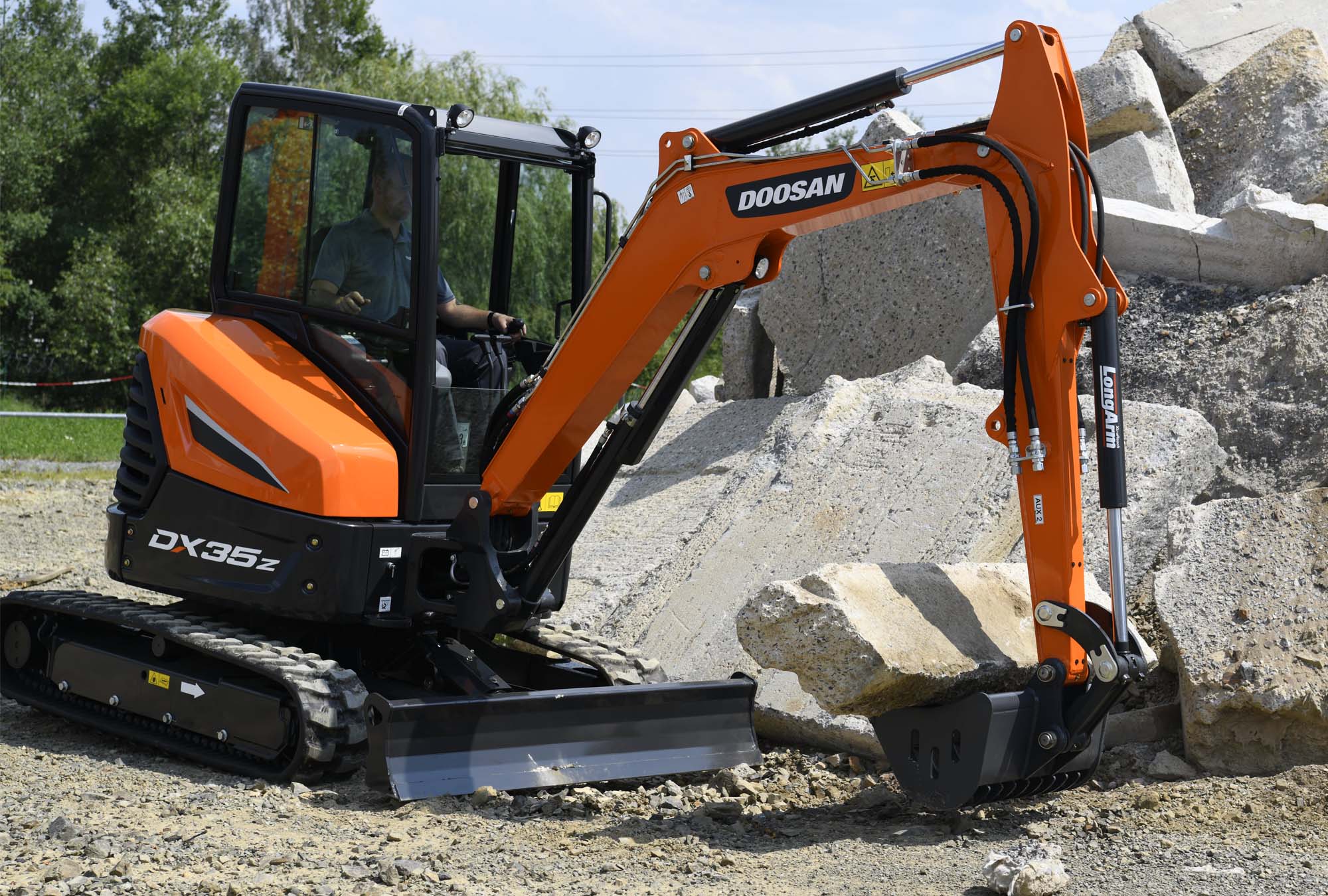 Doosan DX35Z excavator specs (2021 2022) Diggers LECTURA specs