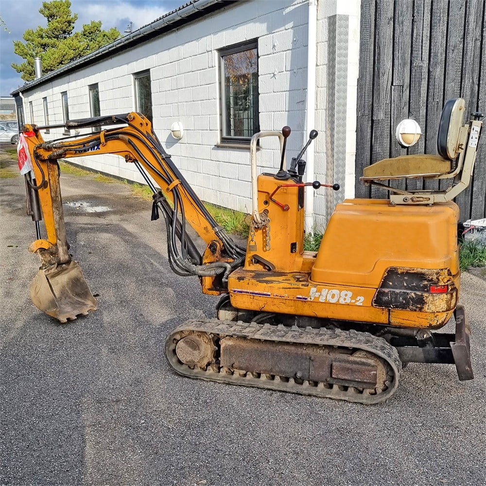 ミニユンボ  ハイニクス H08 Hanix H 08 A excavator specs & dimensions (1996 - 1999) | Diggers