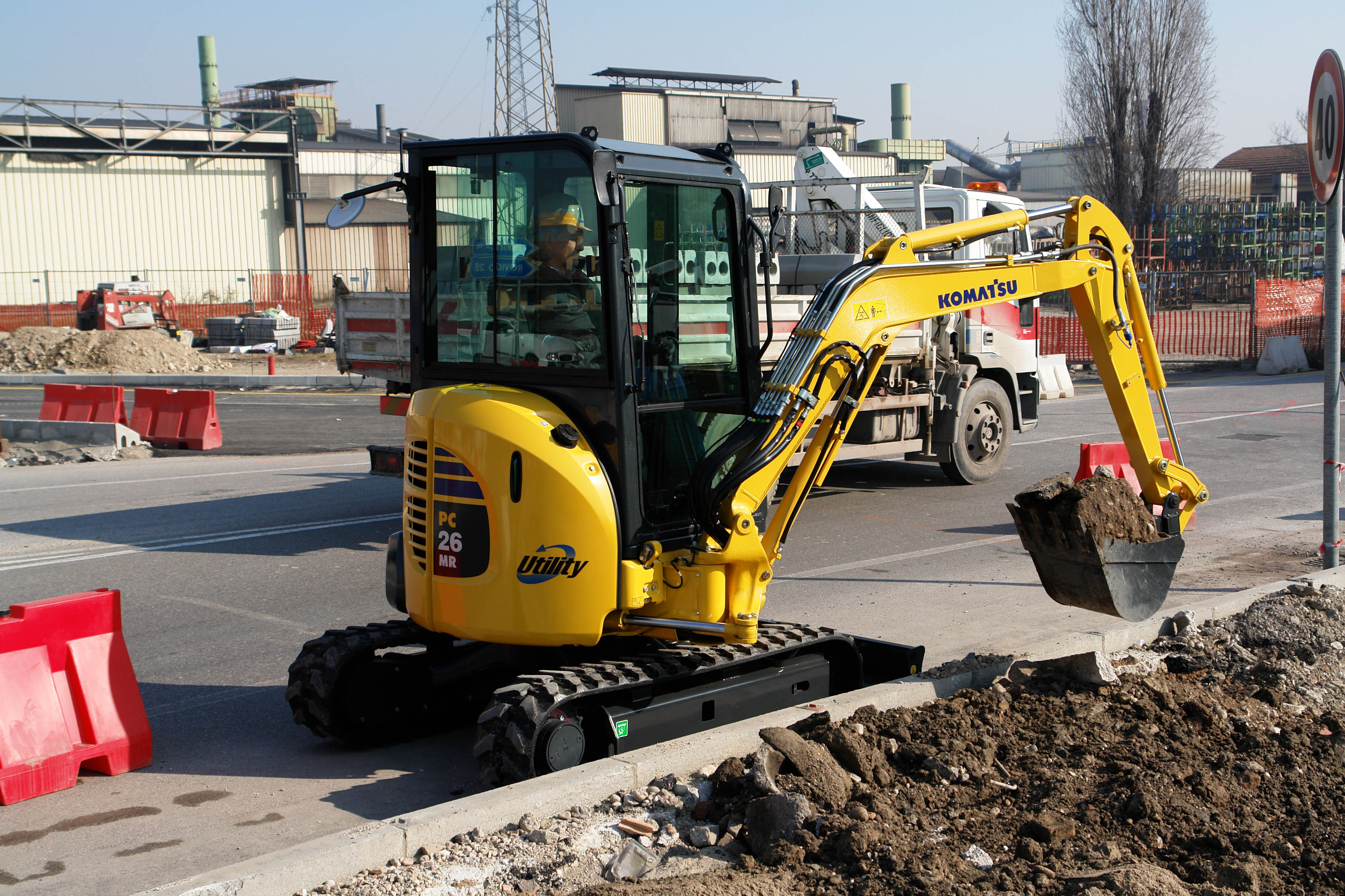 komatsu-mini-excavator-specifications