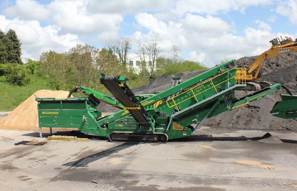 McCloskey S190 3Deck screener specs (2011 2024) Screening