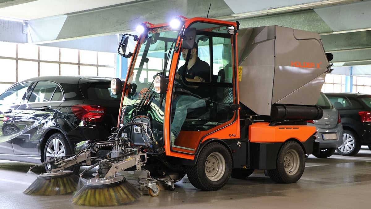 Holder X 45 Specifications & Technical Data (20182022) LECTURA Specs