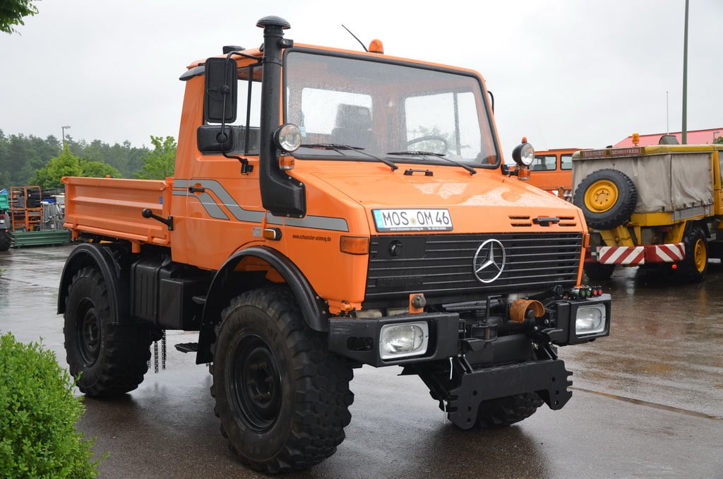 Unimog U 1400 Specifications & Technical Data (1996-2002
