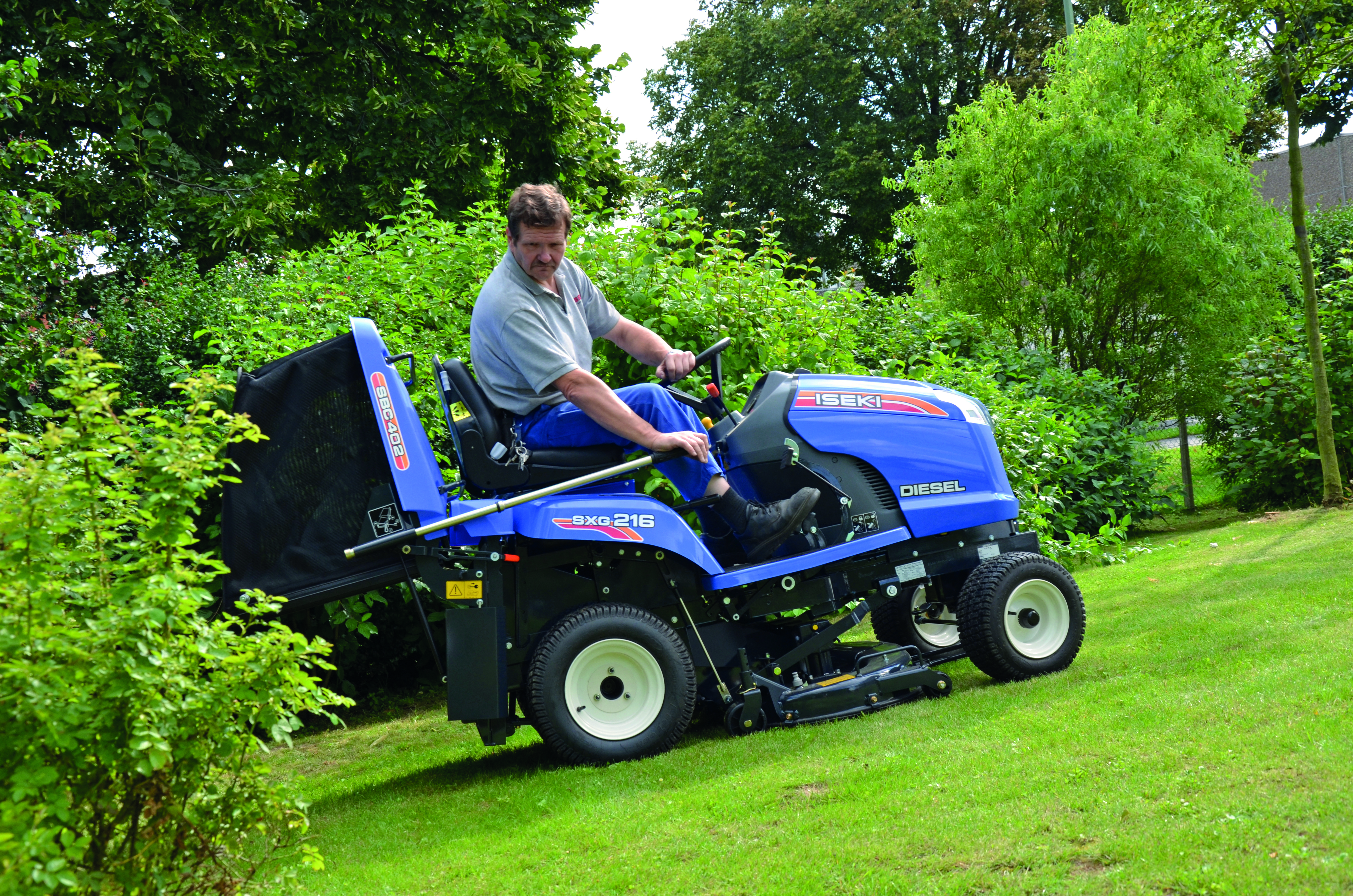 Iseki SXG 216 Lawn Tractor (2012 - 2019) Specifications