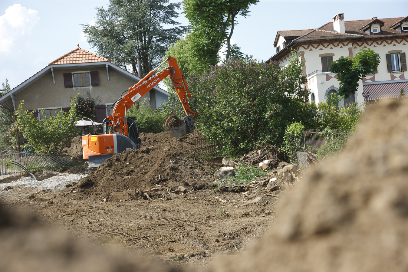 Hitachi ZX 135 US-3 Teknik Özellikler ve Veriler (2008-2013