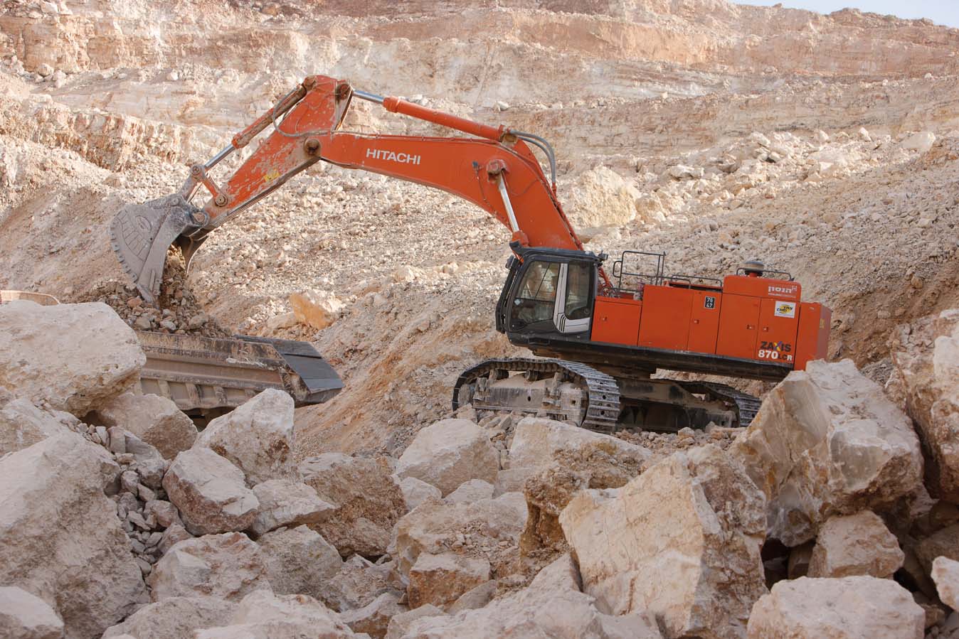 Hitachi ZX 870 LCR-3 Teknik Özellikler ve Veriler (2006-2013