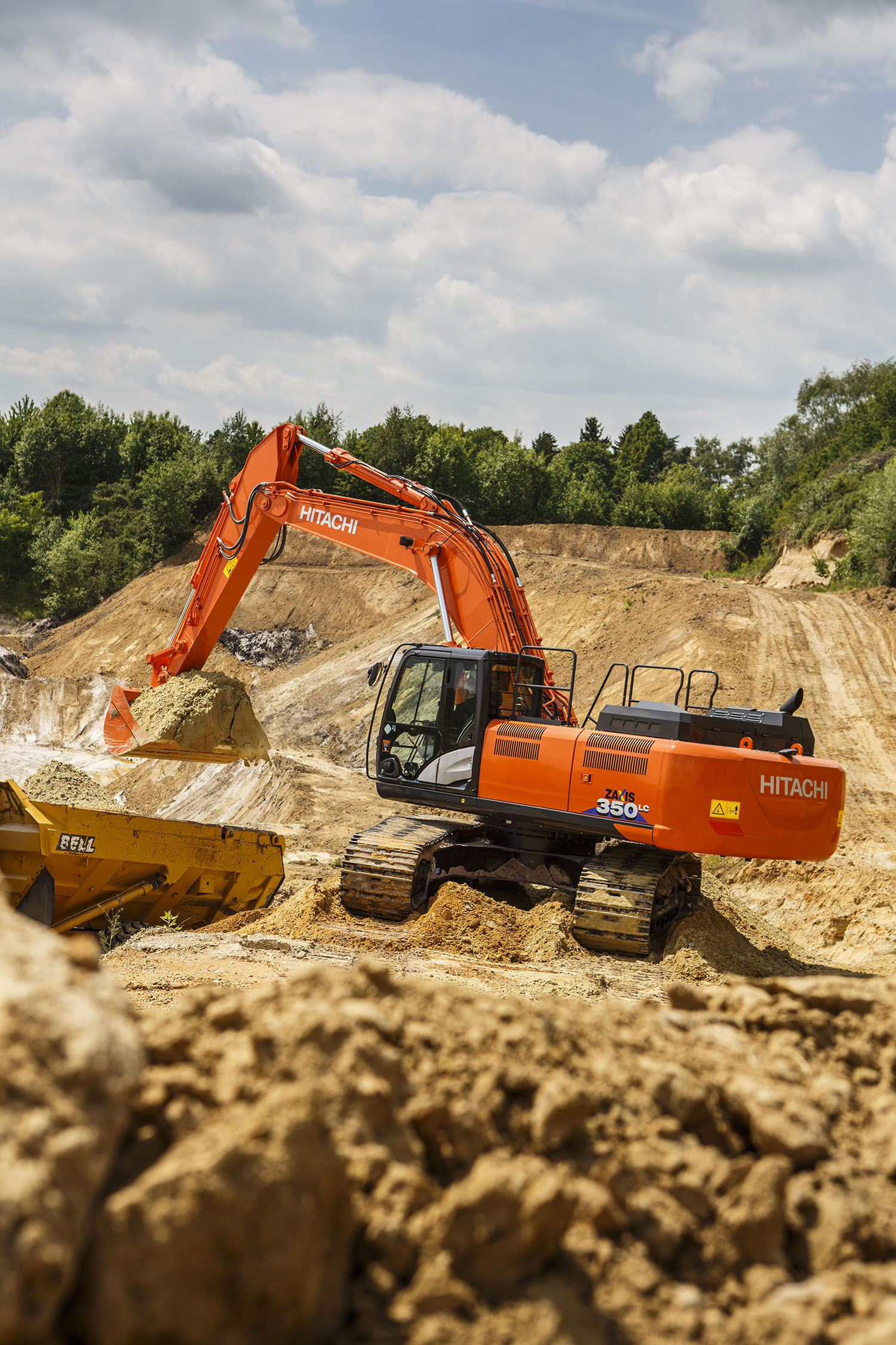 Specs for Hitachi ZX 350 LC-6 | Lectura Specs