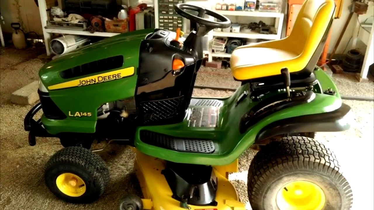 John Deere LA145 Lawn Tractor (2008 2010) Specifications LECTURA Specs