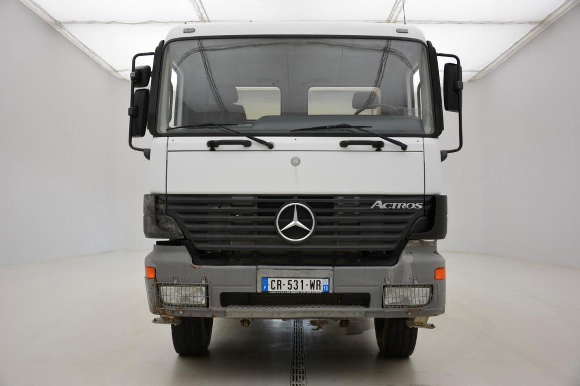 Mercedes-Ｂenz  ACTROS Mercedes Benz Actros 2653 530 HP Dieasel CNG Tractor Head