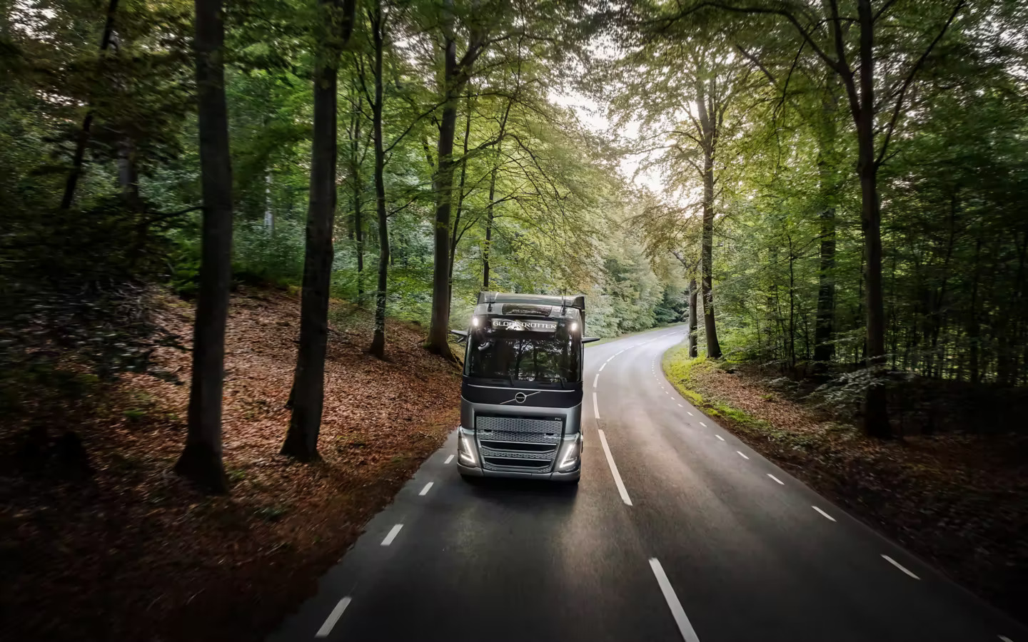 Volvo Trucks FH670 Battery Electric 8x4 Rigid Tag Tridem (2022 - 2025 ...