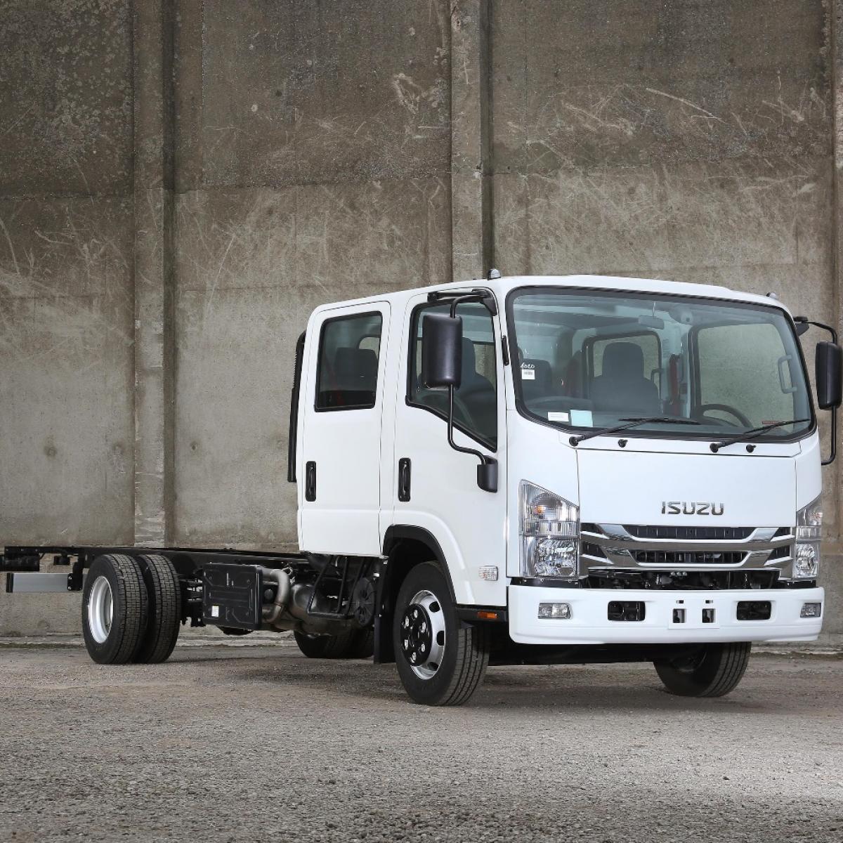 Isuzu P75 Q Crew (2019 - 2025) Truck Specs & Dimensions | LECTURA Specs