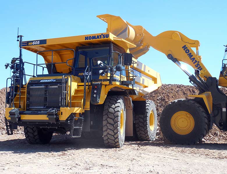 Komatsu HD605-8E0 Specifications & Technical Data (2017-2021