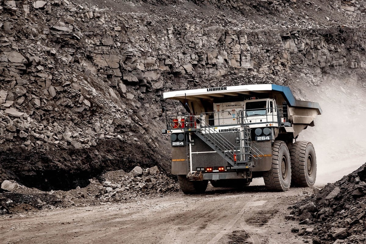 Liebherr T 264 Specifications & Technical Data (2012-2026) | LECTURA Specs