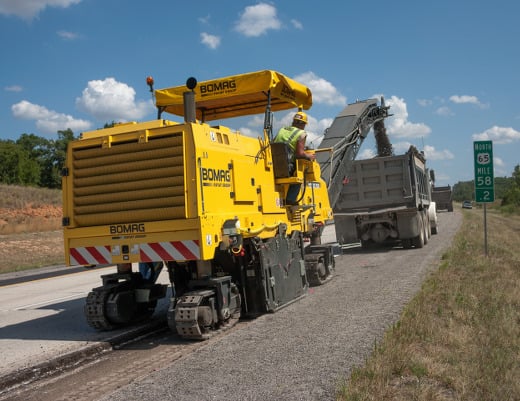 Bomag BM 1300/30 Specifications & Technical Data (2015-2025