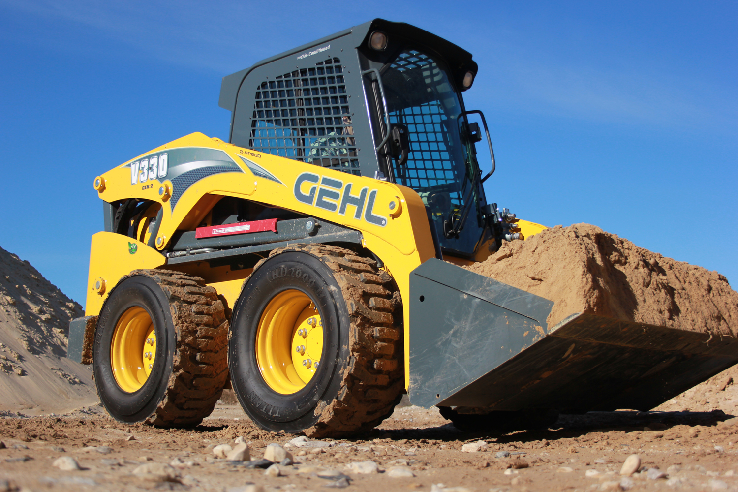 Gehl SL V 330 SXT Dual Skid Steer Specs (2011 2017) LECTURA Specs