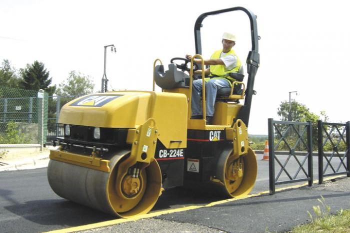  Caterpillar CB 224  E Specifications Technical Data 2004 