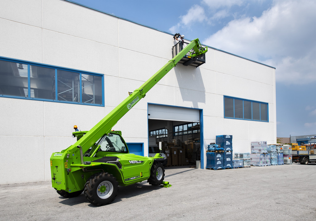 Merlo P 40.13 telehandler specs & dimensions (2019 - 2020) | LECTURA Specs