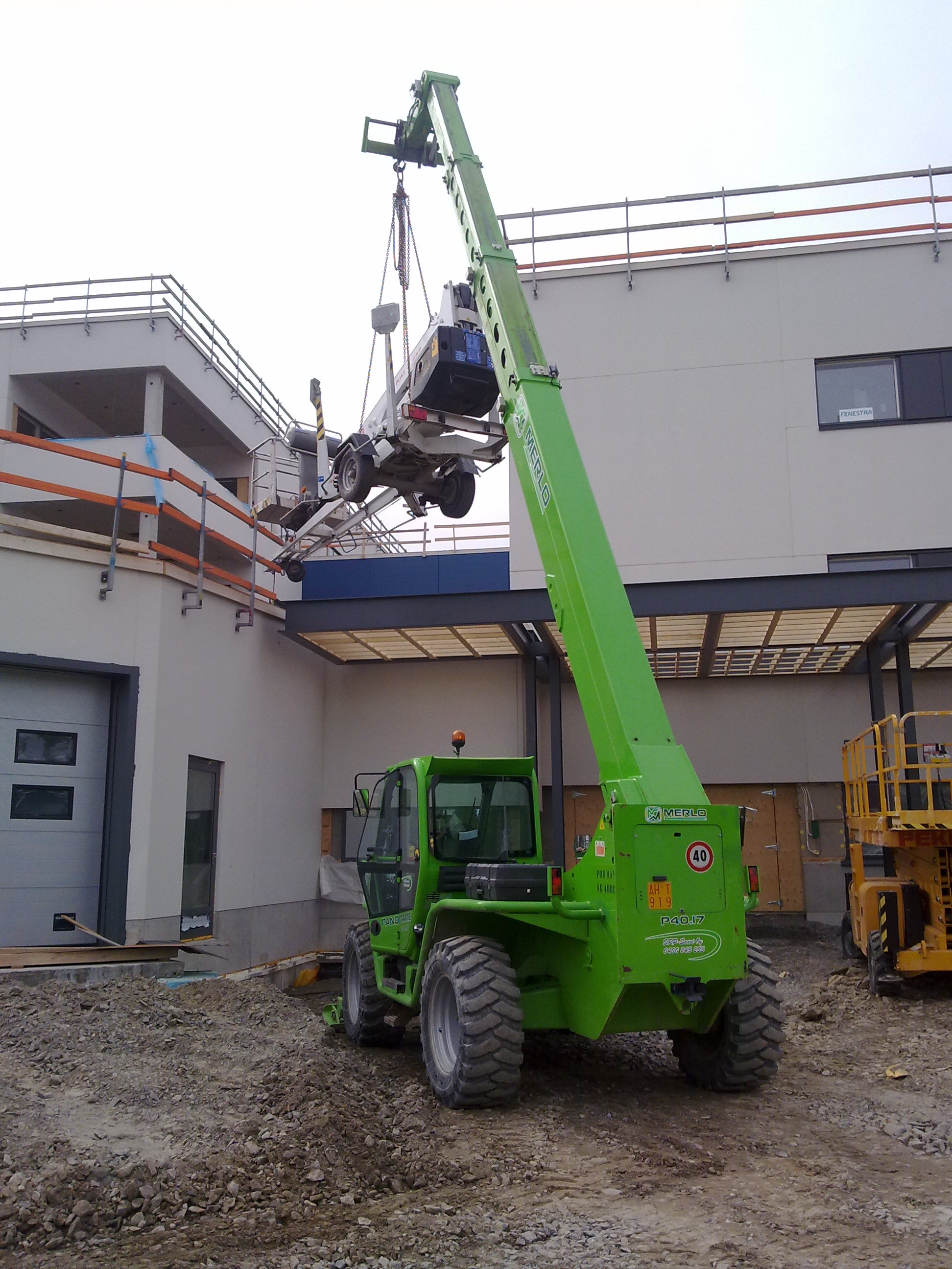 Merlo Panoramic P 40.17 telehandler specs & dimensions (2006 - 2019 ...