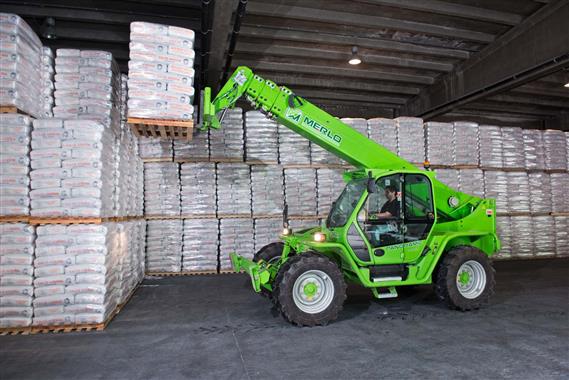 Merlo Panoramic P 40.17 telehandler specs & dimensions (2006 - 2019 ...