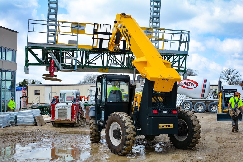 Gehl RS8-42 telehandler specs & dimensions (2018 - 2025) | LECTURA