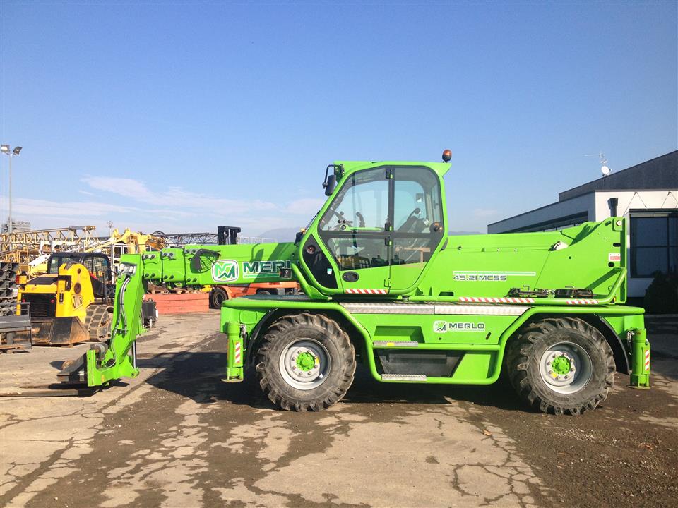 Merlo Roto 45.21 MCSS rotating telehandler specs (2004 2009