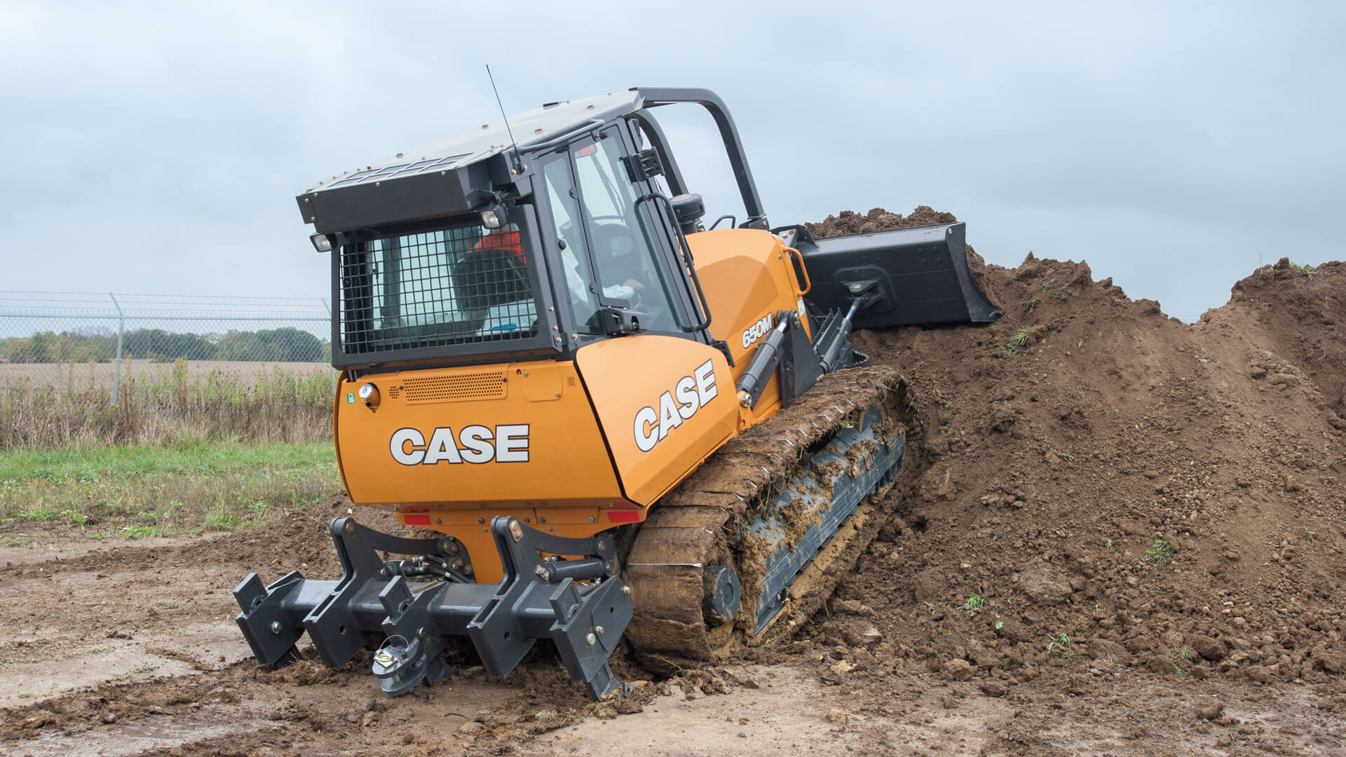 case-650m-lgp-specifications-technical-data-2019-2019-lectura-specs