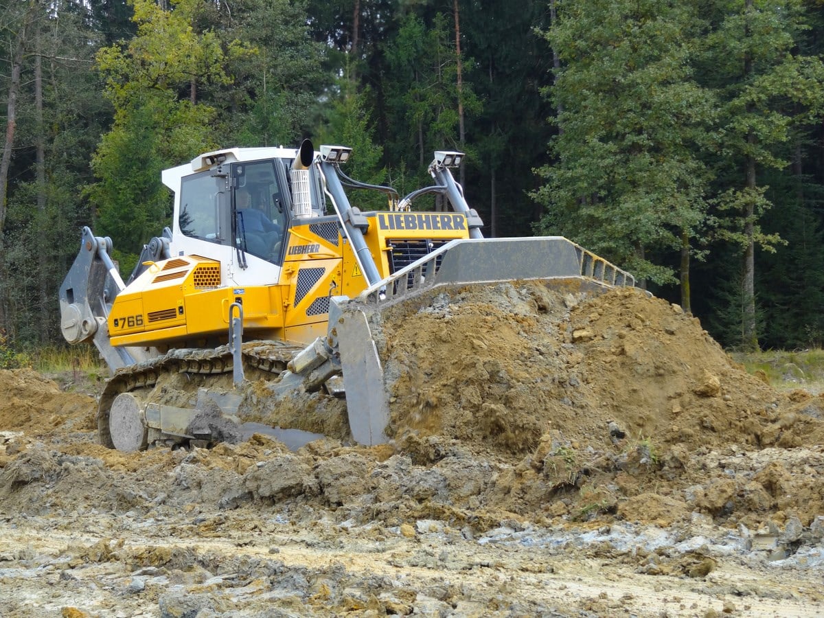 Liebherr PR 766 Litronic Specifications & Technical Data (2016