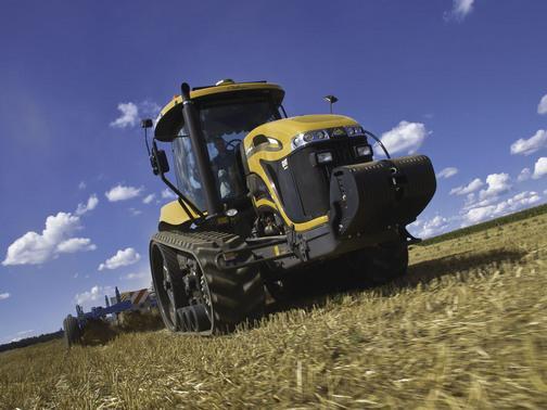 トラクター　CHALLENGER MT765B 1:32　Kubota　ヤンマー トラクター CHALLENGER MT765B 1:32 Kubota ヤンマー