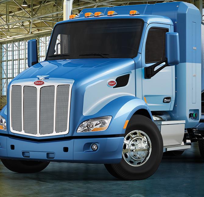 Peterbilt 579 UltraLoft Cummins ISX15 Specifications & Technical Data