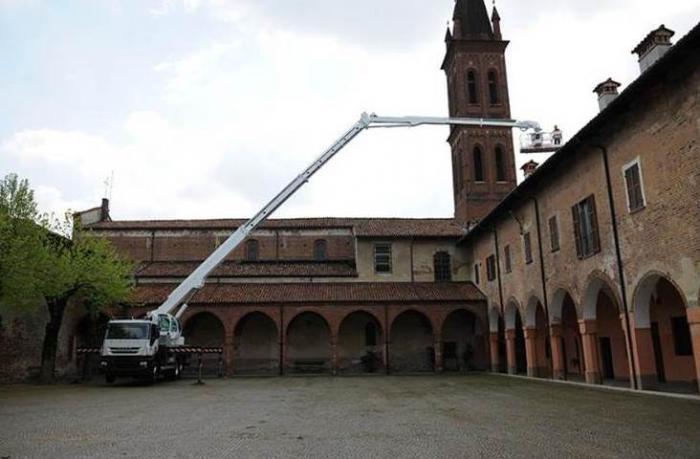 Multitel MJ 420 Specs (2012 - 2017) | Truck Mounted Telescopic Boom ...