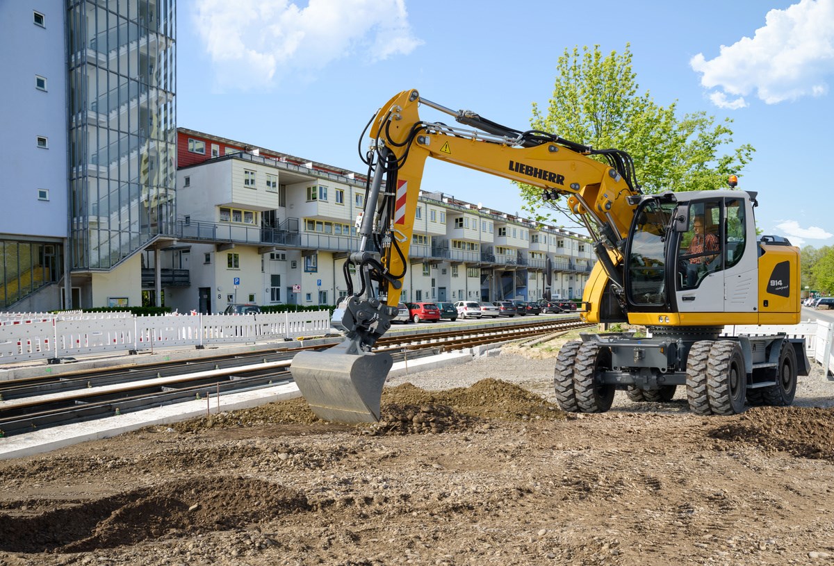 Liebherr A 914 C Litonic excavator specs (2007 - 2012