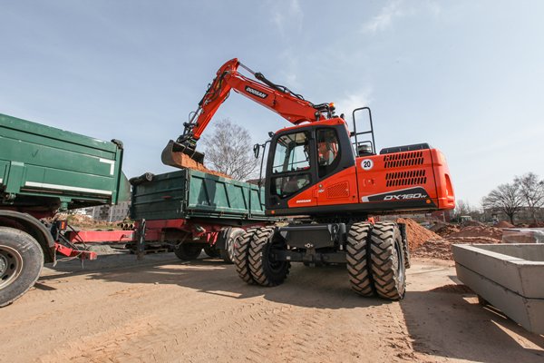 Doosan DX160W-5 excavator specs (2016 - 2021) | Diggers | LECTURA