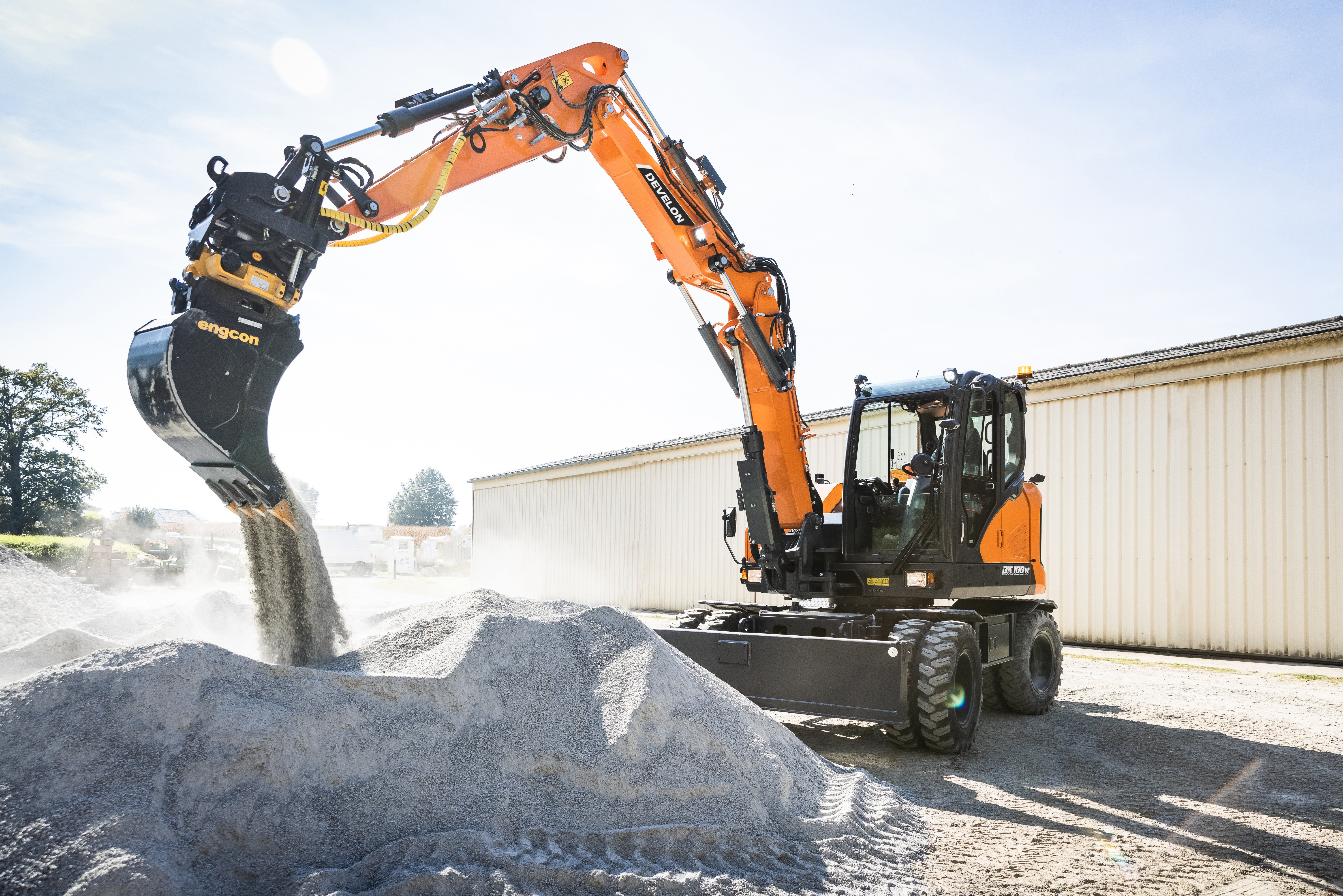 Develon DX100W-7 excavator specs (2023 - 2025) | Diggers