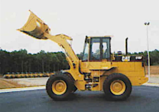 キャタピラー ホイールローダー CAT 918F - メルカリ