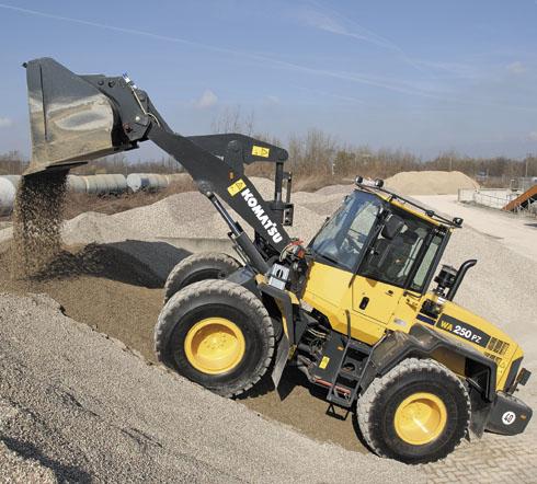 Komatsu WA250PZ-5 Wheel Loader Specs & Dimensions (2007