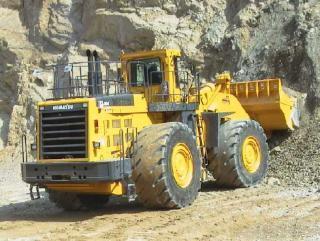 Komatsu WA 800-1 Wheel Loader Specs & Dimensions (1987 - 1994