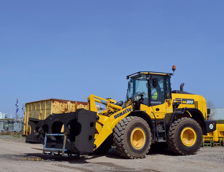 Komatsu WA200-8E0 Wheel Loader Specs & Dimensions (2018