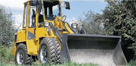Volvo ZL 402 C Wheel Loader Specs & Dimensions (1998 - 2000