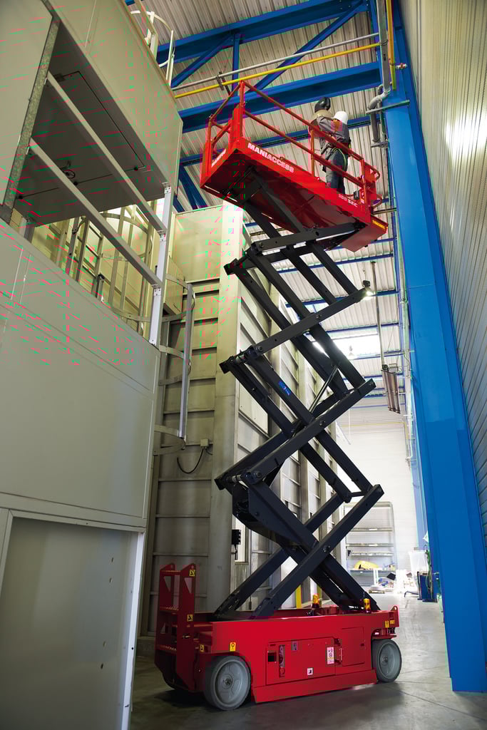 Manitou 100 SEC Specs (2017 2023) Wheeled scissor lifts LECTURA Specs